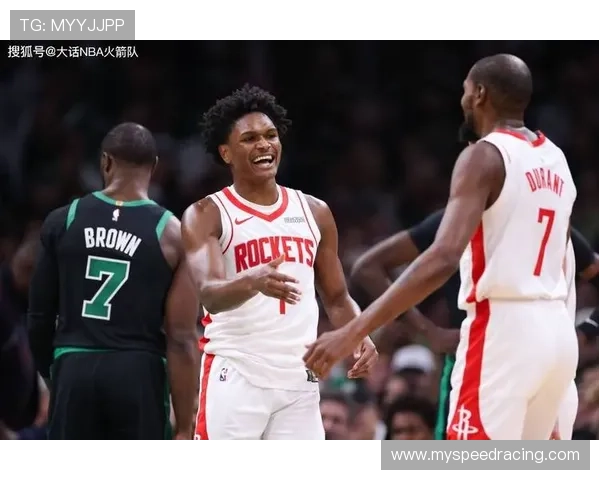 火箭篮板数据领跑西部，内线优势明显